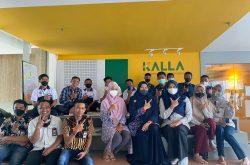 Serah Terima Siswa Prakerin SMK SMTI Makassar dengan PT Kalla Inti Karsa